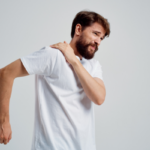 Dr. Vijaykumar D performing shoulder replacement surgery in Kundalahalli Bangalore